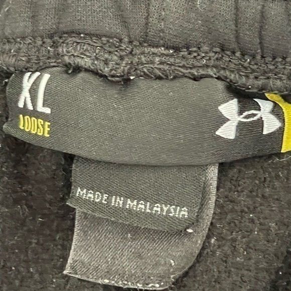 Under Armor Mens Pants Size XL - Picture 3 of 3